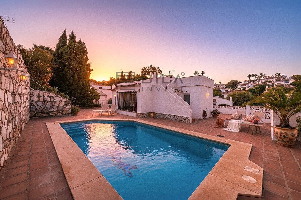 3 Zimmer Villa zu verkaufen in Cerro del Aguila mit Pool Garage - 699.000 € (Ref: 9683240)