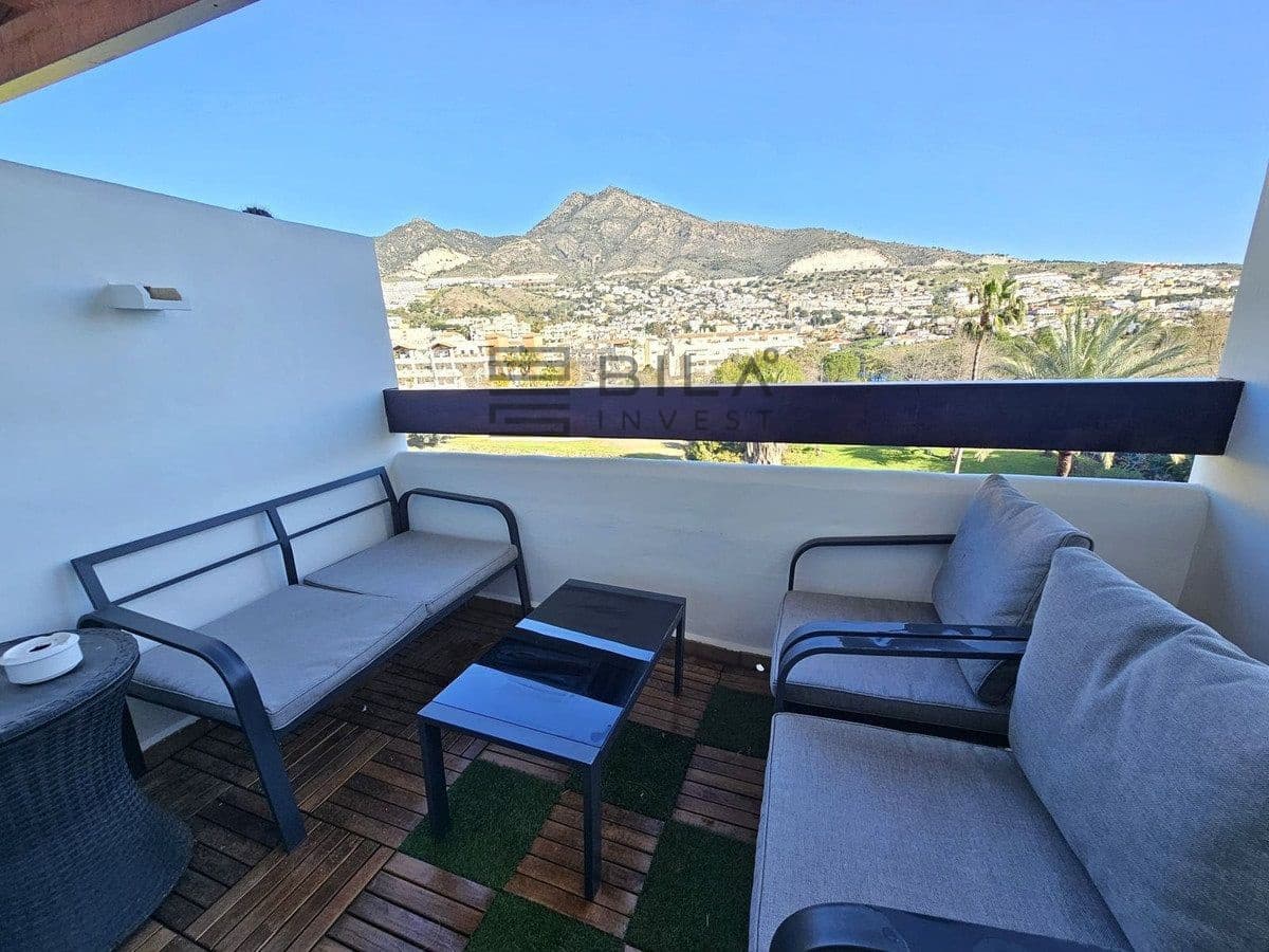 2 Zimmer Penthouse zu verkaufen in Torrequebrada mit Pool - 320.000 € (Ref: 9683241)