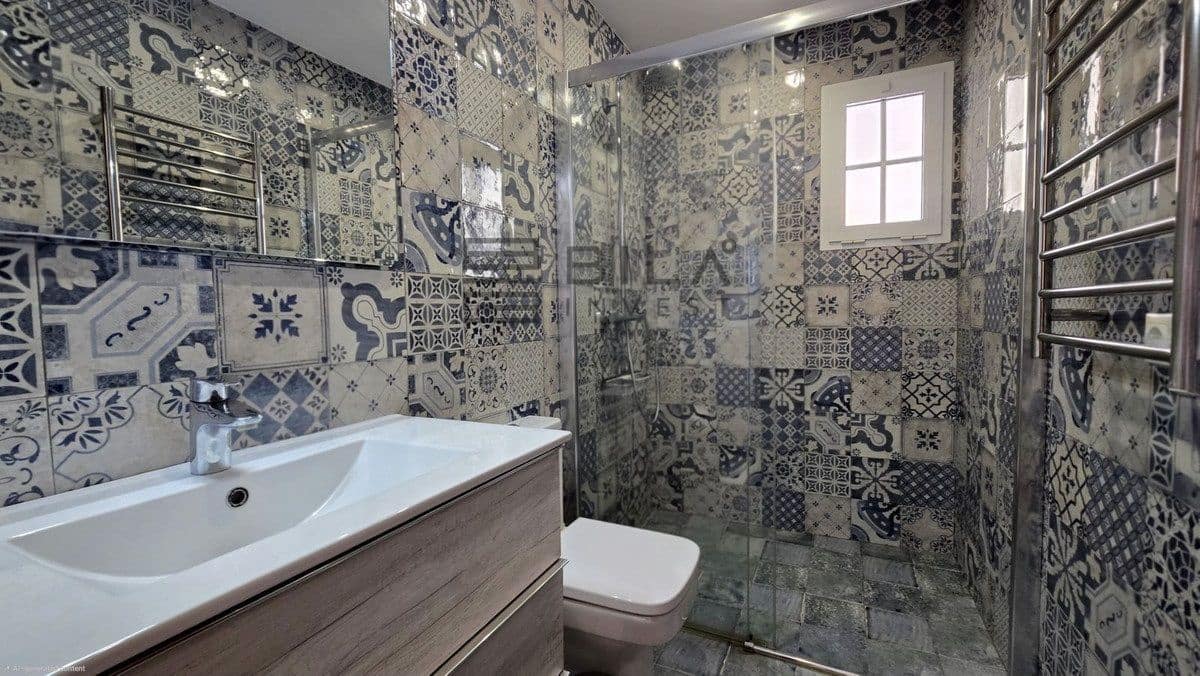 Chalet de 4 habitaciones en Cerro del Aguila en venta con piscina garaje - 995.000 € (Ref: 9683246)