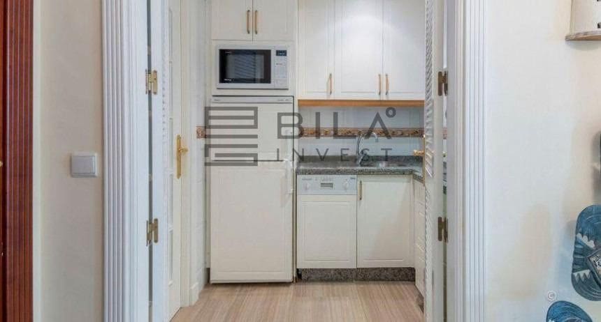 2 slaapkamer Flat te koop in Benalmadena met zwembad garage - € 699.000 (Ref: 9683247)