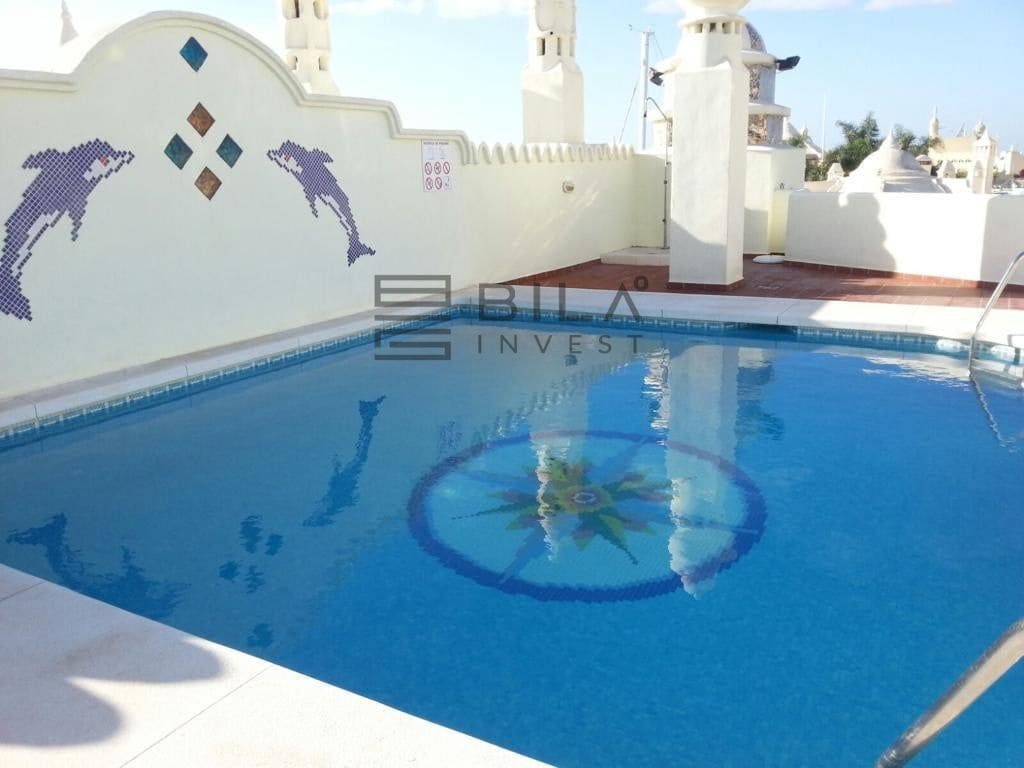 2 slaapkamer Flat te koop in Benalmadena met zwembad garage - € 699.000 (Ref: 9683247)