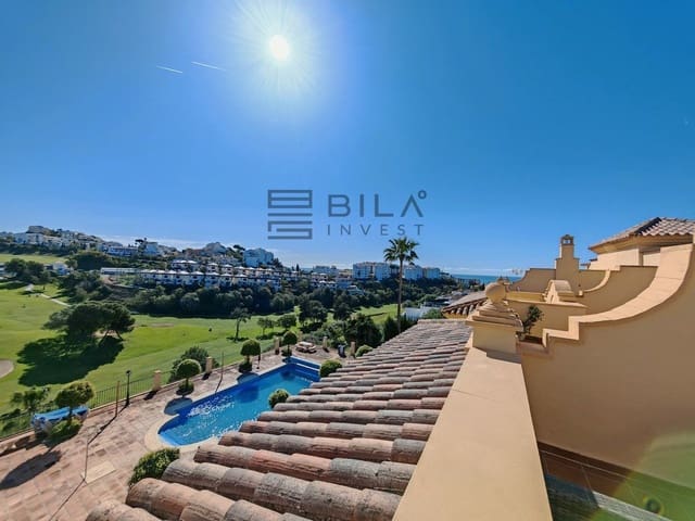 4 makuuhuone Omakotitalo myytävänä paikassa Riviera del Sol, Mijas mukana uima-altaan 
autotalli - 649 000 € (Ref: 9683248)