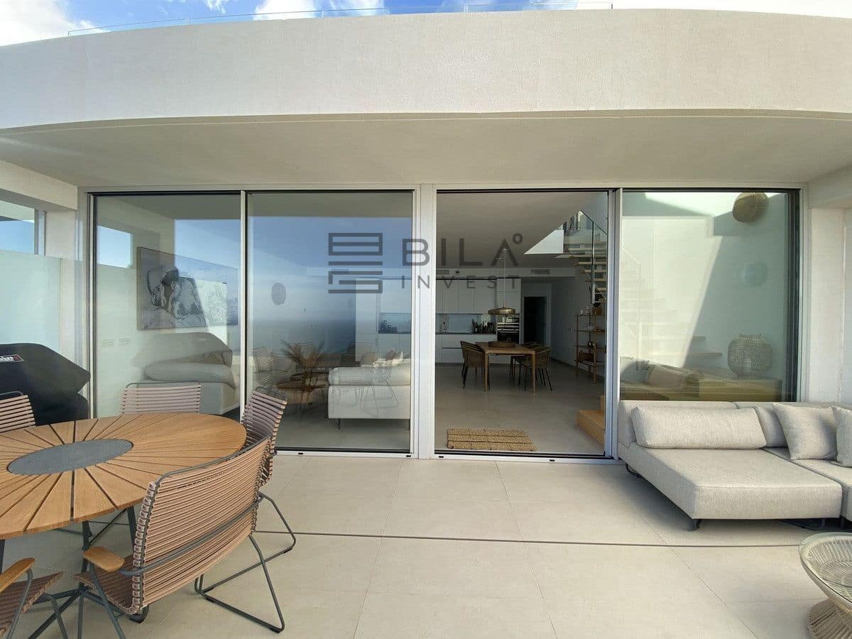 Ático de 3 habitaciones en La Capellania en venta con piscina - 1.150.000 € (Ref: 9683249)