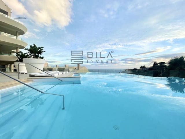 Ático de 3 habitaciones en La Capellania, Benalmádena en venta con piscina - 1.150.000 € (Ref: 9683249)