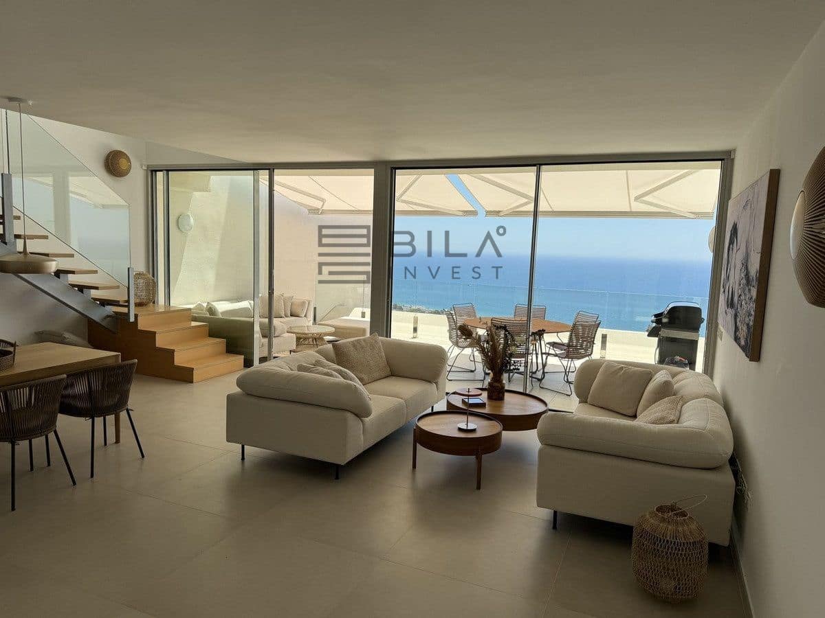 Ático de 3 habitaciones en La Capellania en venta con piscina - 1.150.000 € (Ref: 9683249)