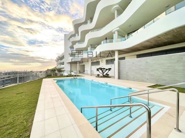 Ático de 3 habitaciones en La Capellania, Benalmádena en venta con piscina - 1.150.000 € (Ref: 9683249)
