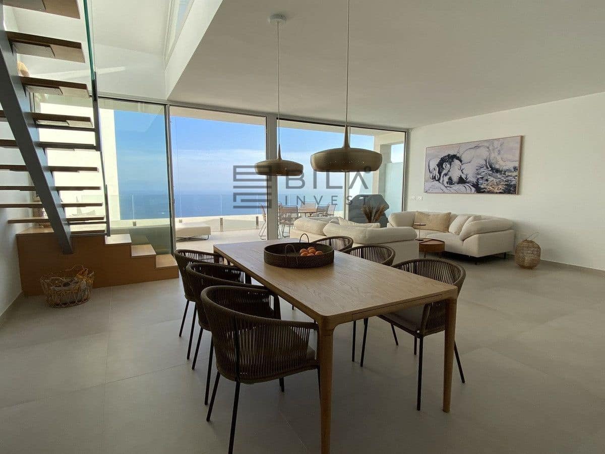 Ático de 3 habitaciones en La Capellania en venta con piscina - 1.150.000 € (Ref: 9683249)