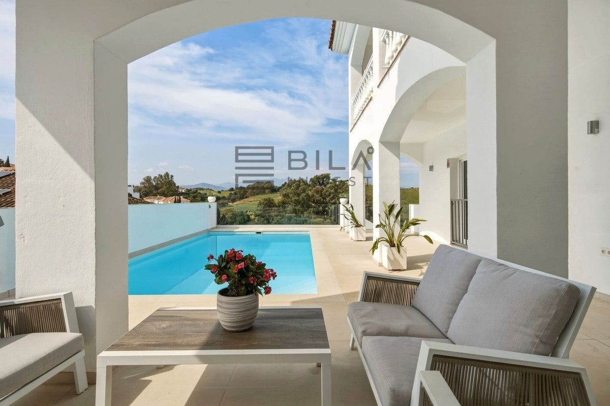 6 sovrum Villa till salu i Cerro del Aguila med pool garage - 1 095 000 € (Ref: 9683276)