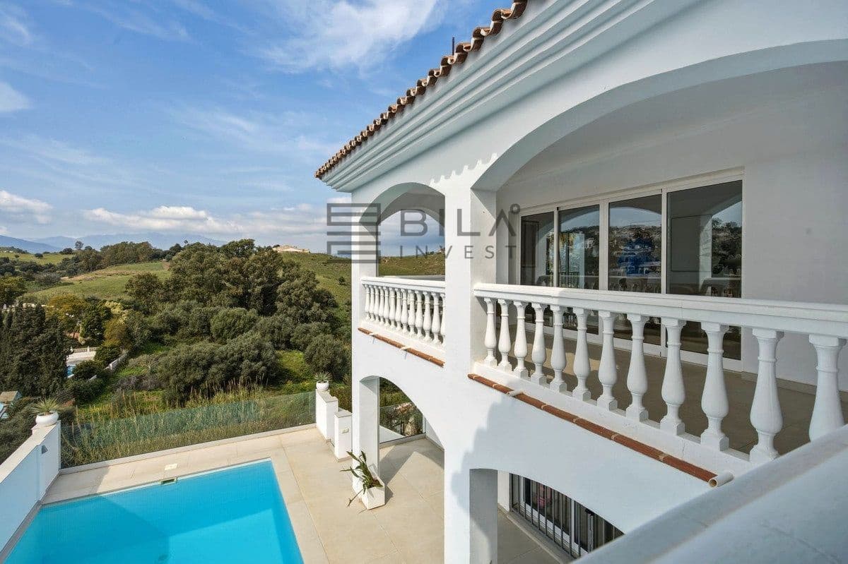 6 sovrum Villa till salu i Cerro del Aguila med pool garage - 1 095 000 € (Ref: 9683276)