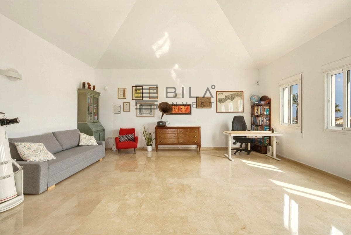 6 sovrum Villa till salu i Cerro del Aguila med pool garage - 1 095 000 € (Ref: 9683276)