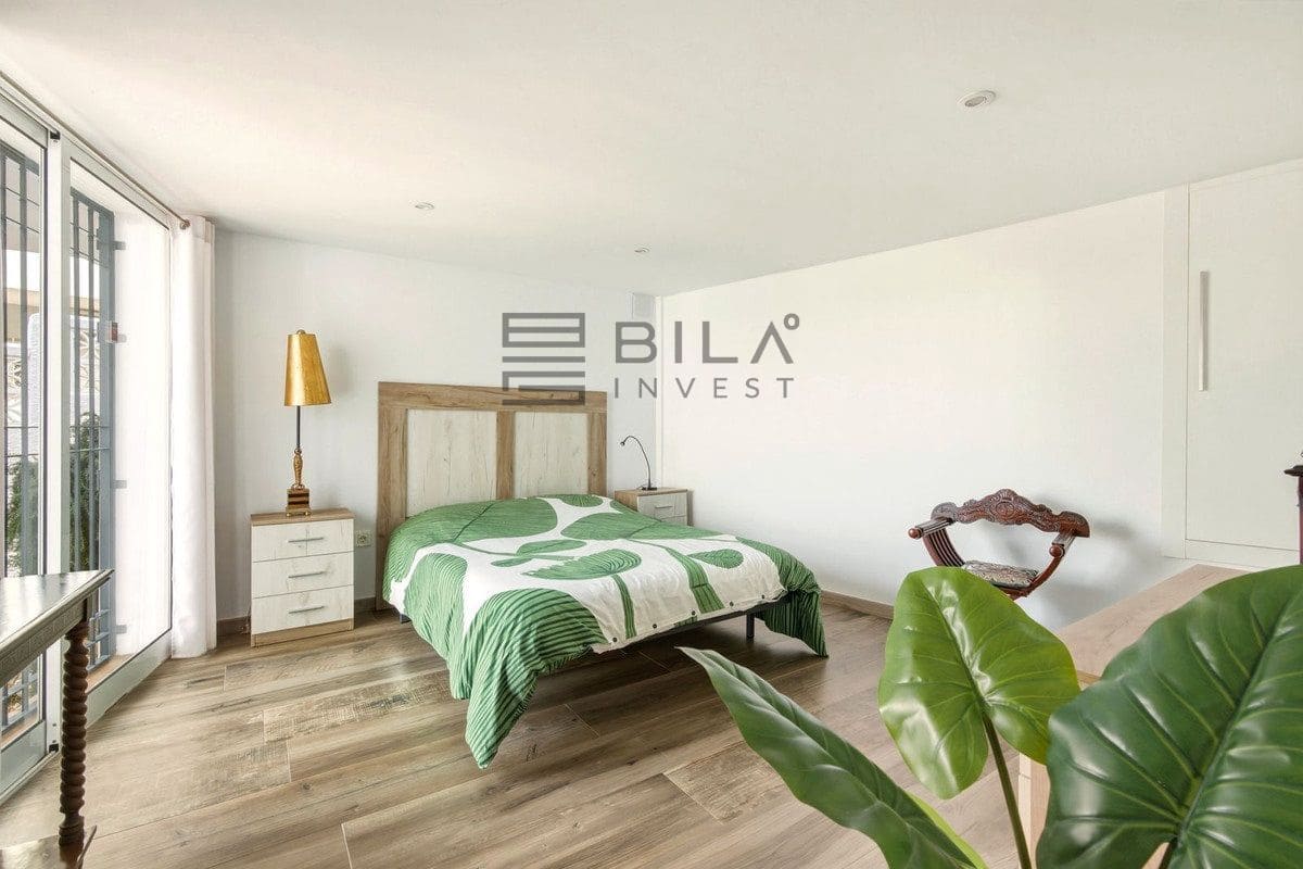 6 sovrum Villa till salu i Cerro del Aguila med pool garage - 1 095 000 € (Ref: 9683276)