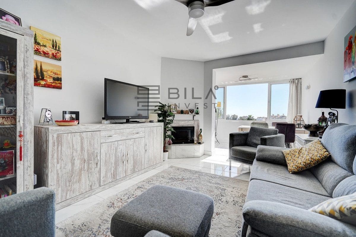 2 slaapkamer Villa te koop in Calahonda met zwembad garage - € 385.000 (Ref: 9683277)