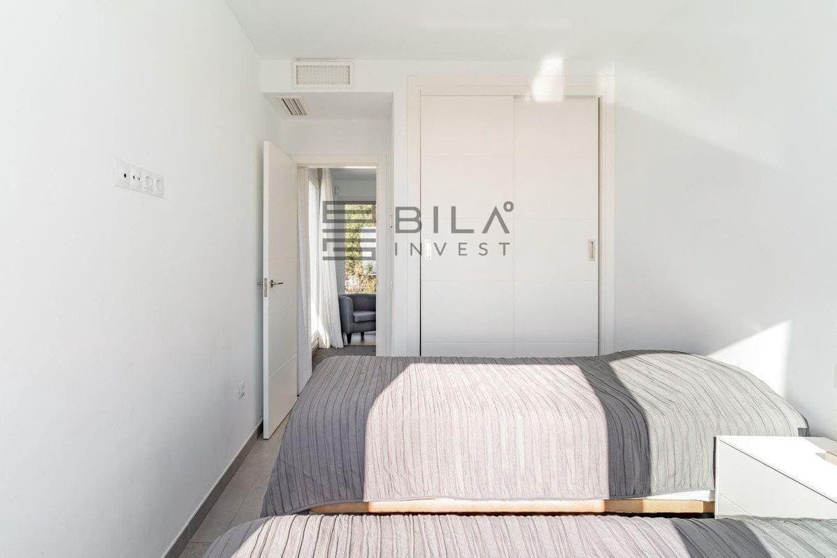 5 sypialnia Willa na sprzedaż w Fuengirola z basenem - 1 380 000 € (Ref: 9683280)