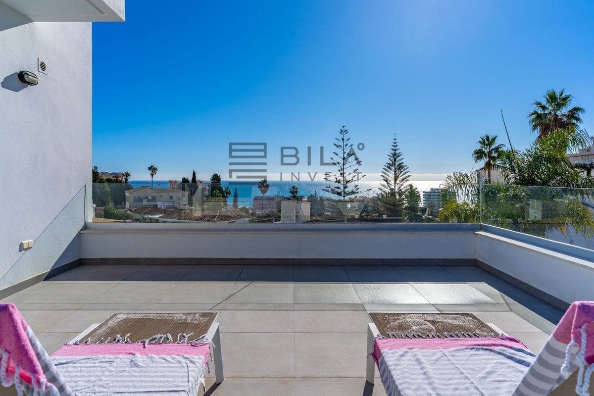 5 sypialnia Willa na sprzedaż w Fuengirola z basenem - 1 380 000 € (Ref: 9683280)