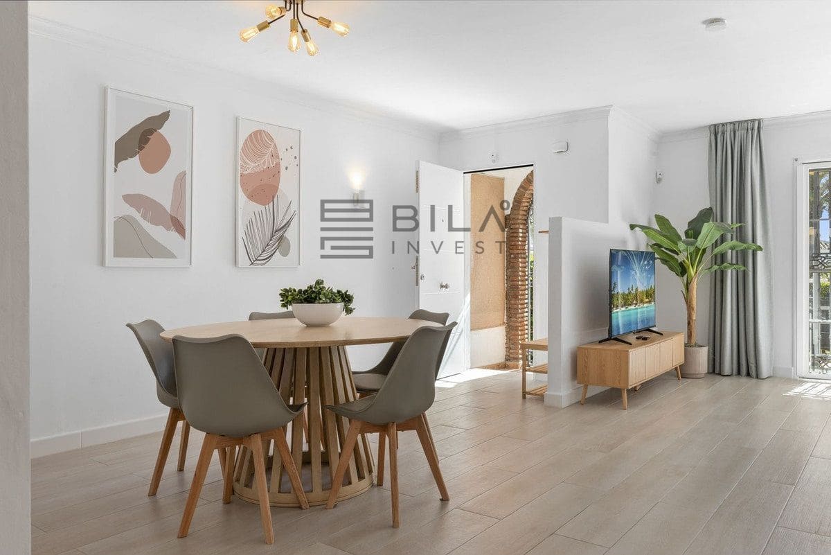 3 soverom Hus til salgs i La Cala de Mijas med svømmebasseng - € 875 000 (Ref: 9683281)