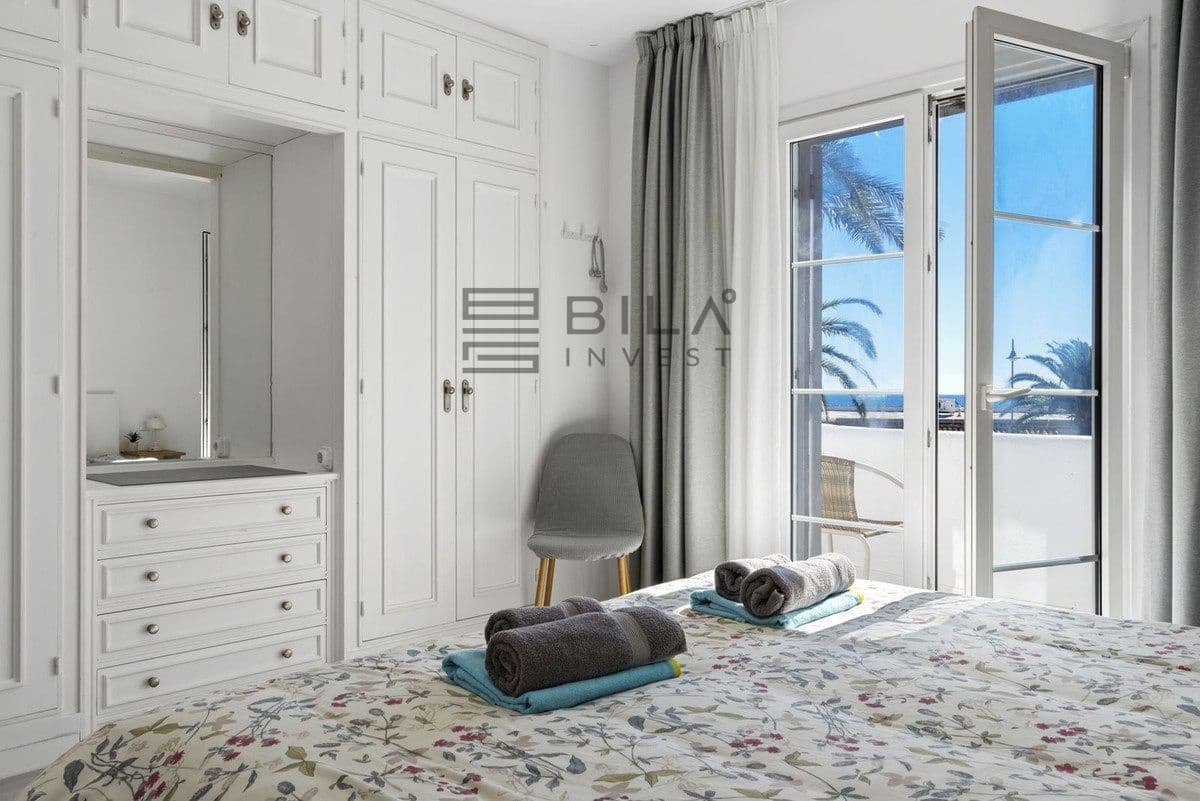 3 soverom Hus til salgs i La Cala de Mijas med svømmebasseng - € 875 000 (Ref: 9683281)