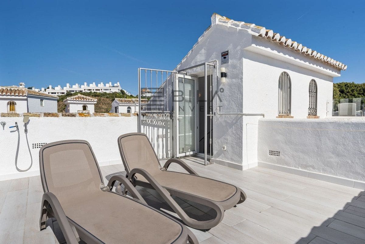 3 soverom Hus til salgs i La Cala de Mijas med svømmebasseng - € 875 000 (Ref: 9683281)