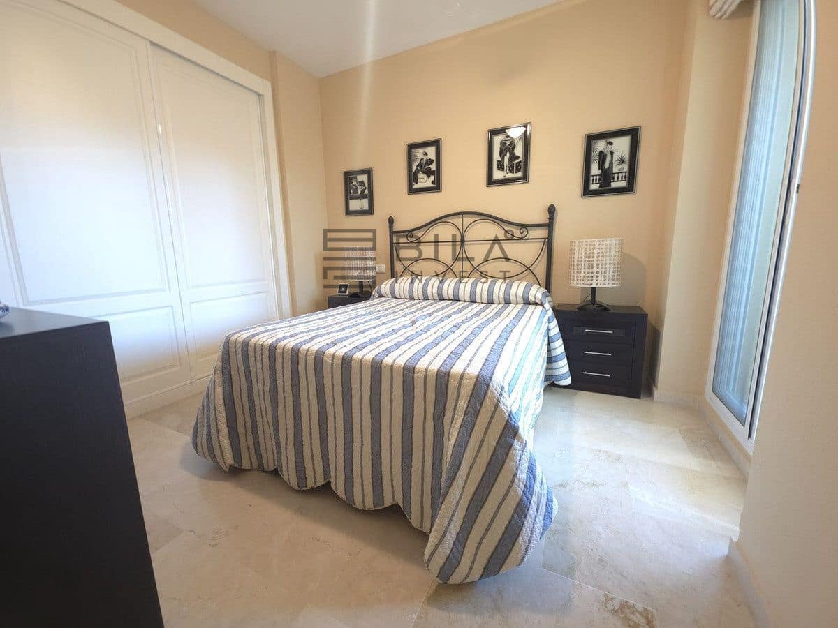 2 sovrum Lägenhet till salu i La Cala de Mijas med pool garage - 399 000 € (Ref: 9683282)