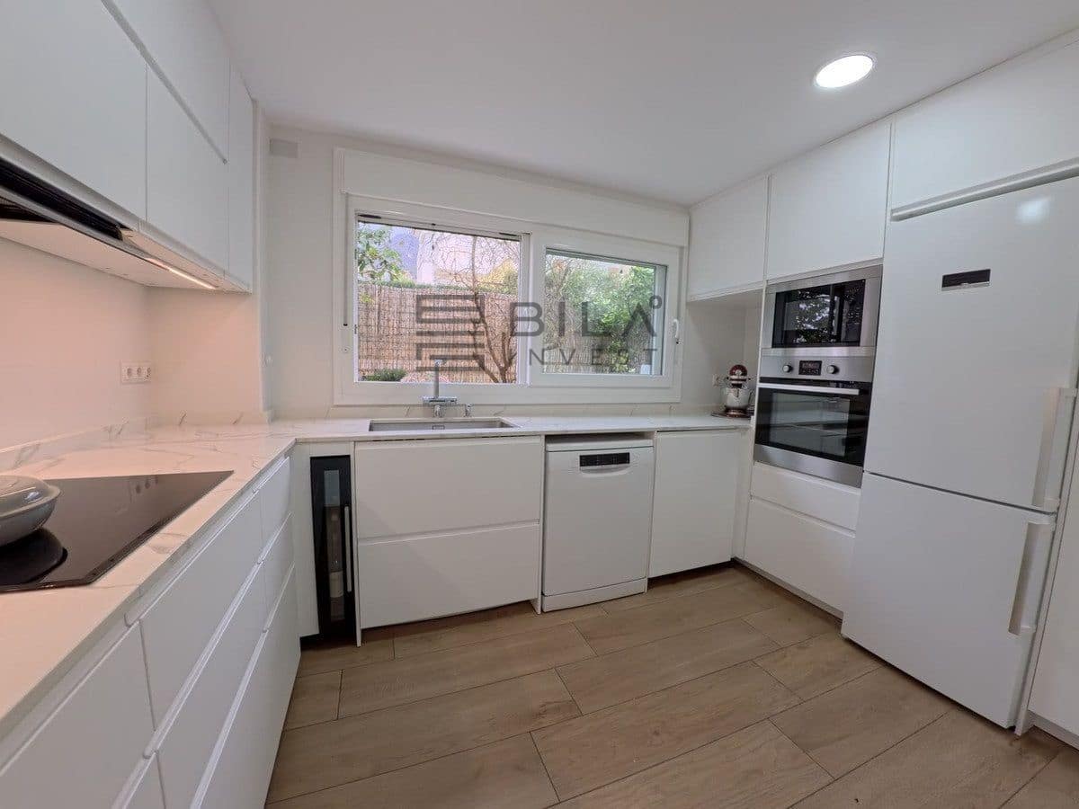 Chalet de 4 habitaciones en Arroyo de la Miel en venta con garaje - 695.000 € (Ref: 9683283)