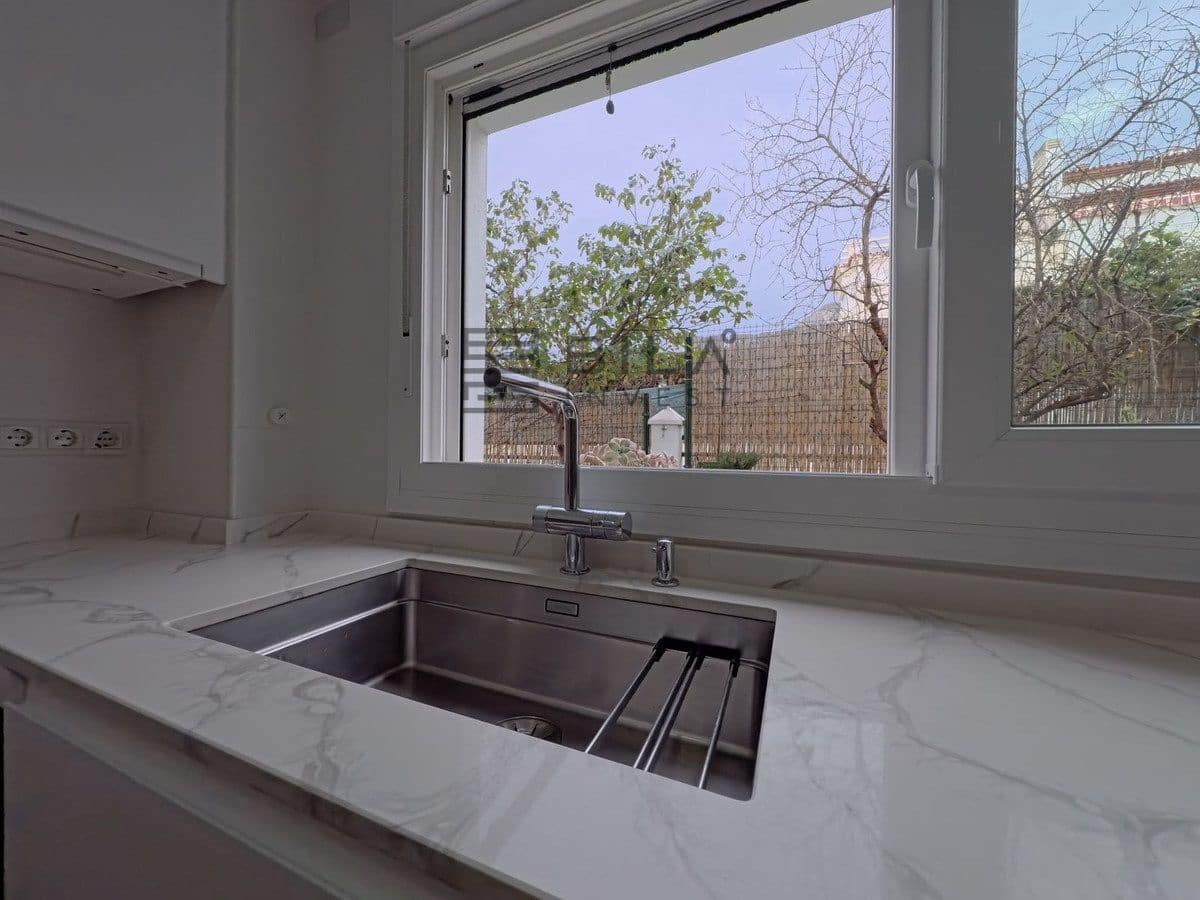 Chalet de 4 habitaciones en Arroyo de la Miel en venta con garaje - 695.000 € (Ref: 9683283)