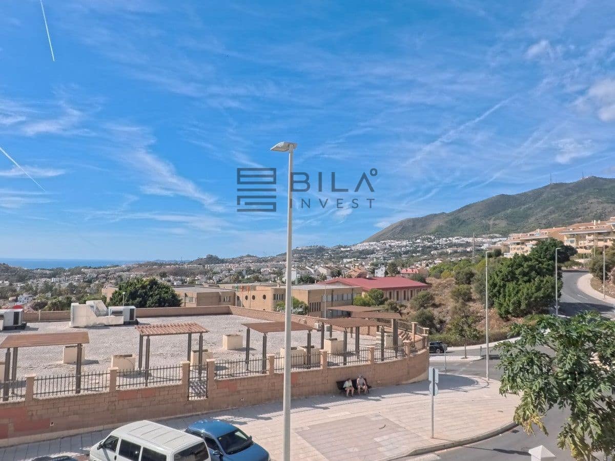 Chalet de 4 habitaciones en Arroyo de la Miel en venta con garaje - 695.000 € (Ref: 9683283)