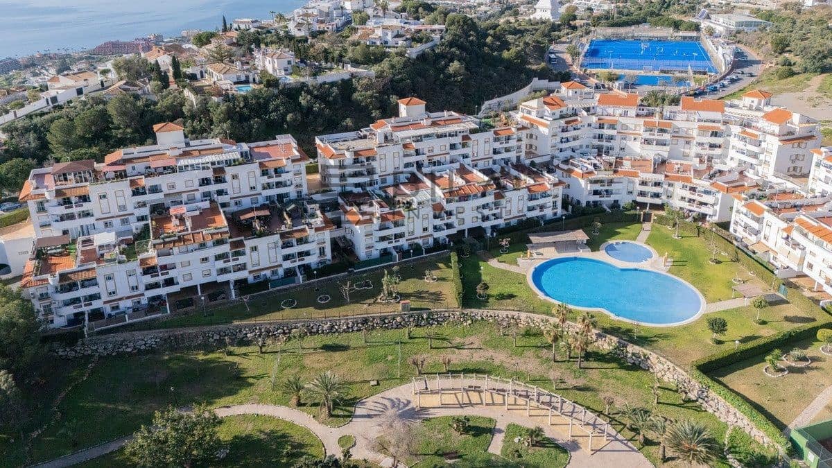 3 chambre Penthouse à vendre à Benalmadena avec piscine - 695 000 € (Ref: 9685957)