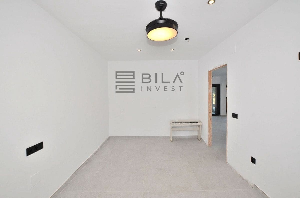 Chalet de 4 habitaciones en El Coto en venta con piscina garaje - 1.099.000 € (Ref: 9685963)