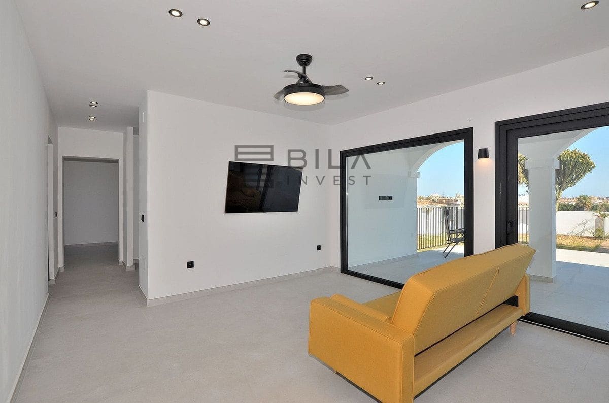 Chalet de 4 habitaciones en El Coto en venta con piscina garaje - 1.099.000 € (Ref: 9685963)