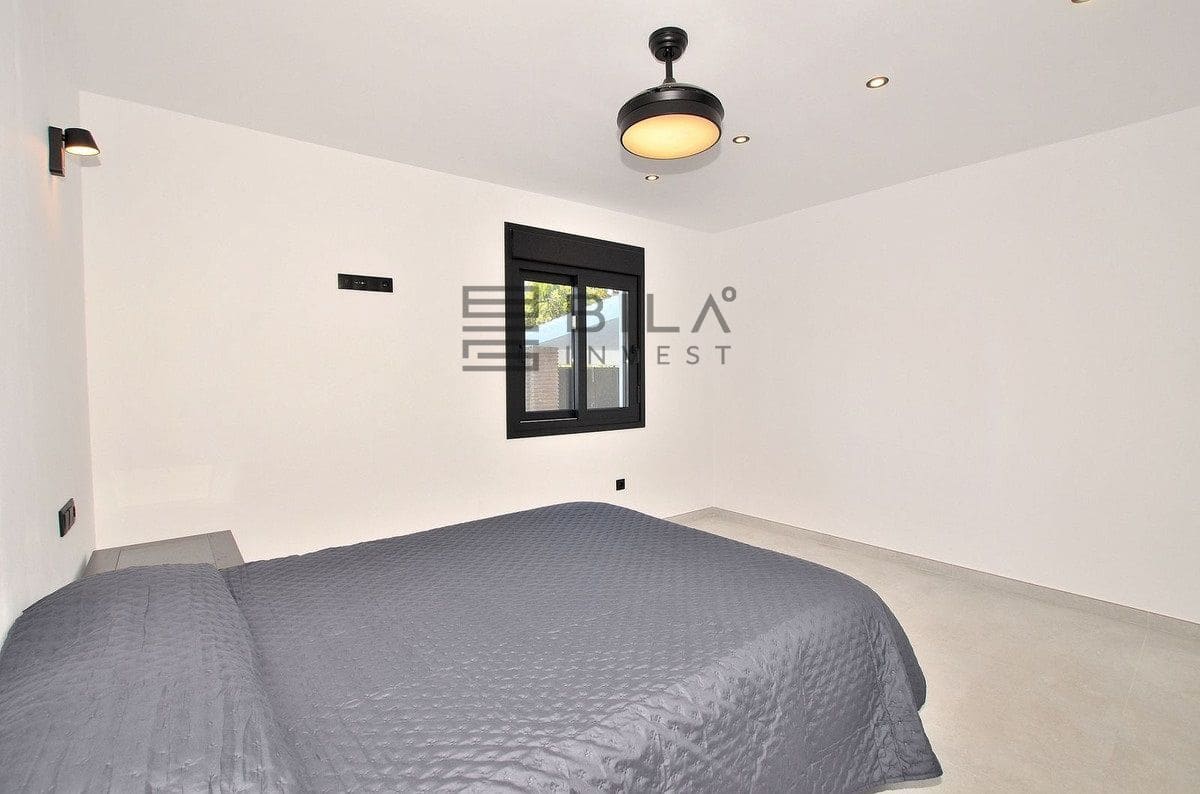 Chalet de 4 habitaciones en El Coto en venta con piscina garaje - 1.099.000 € (Ref: 9685963)