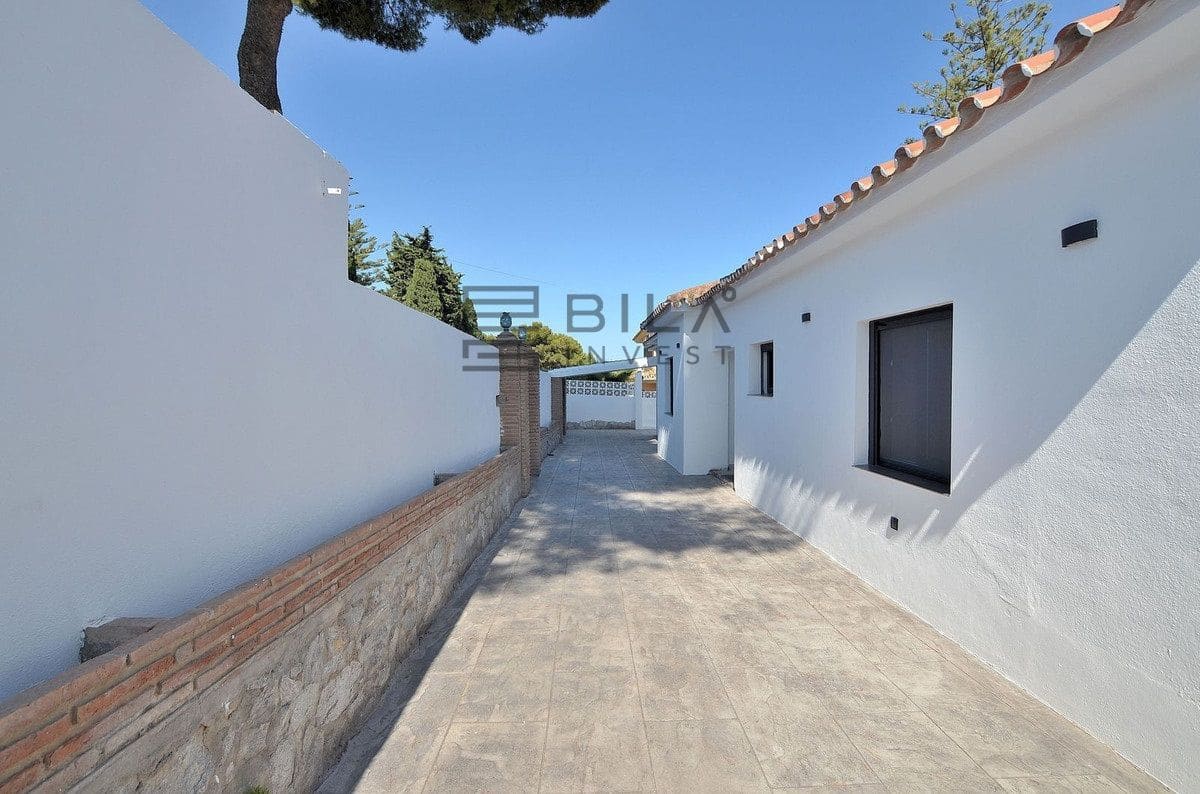Chalet de 4 habitaciones en El Coto en venta con piscina garaje - 1.099.000 € (Ref: 9685963)
