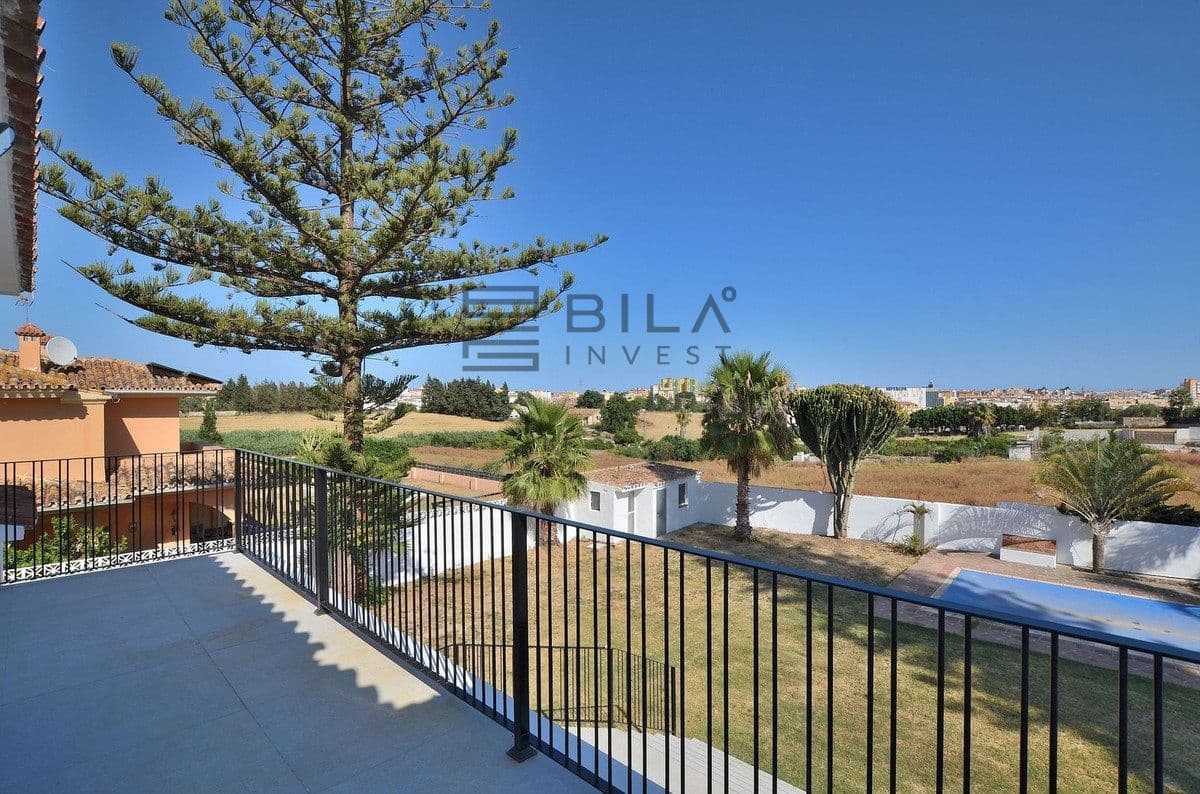 Chalet de 4 habitaciones en El Coto en venta con piscina garaje - 1.099.000 € (Ref: 9685963)