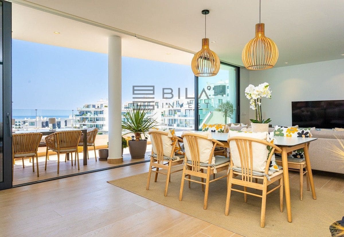 4 sovrum Lägenhet till salu i Fuengirola med pool garage - 995 000 € (Ref: 9685964)