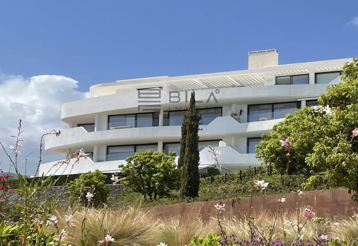 4 sovrum Lägenhet till salu i Fuengirola med pool garage - 995 000 € (Ref: 9685964)