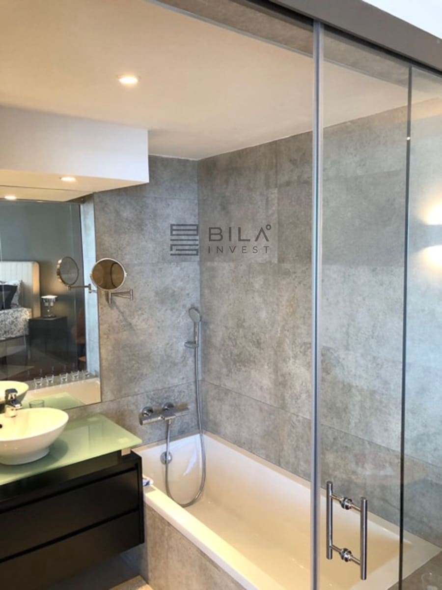 3 bedroom Penthouse for sale in Benalmadena with pool - € 898,000 (Ref: 9685966)