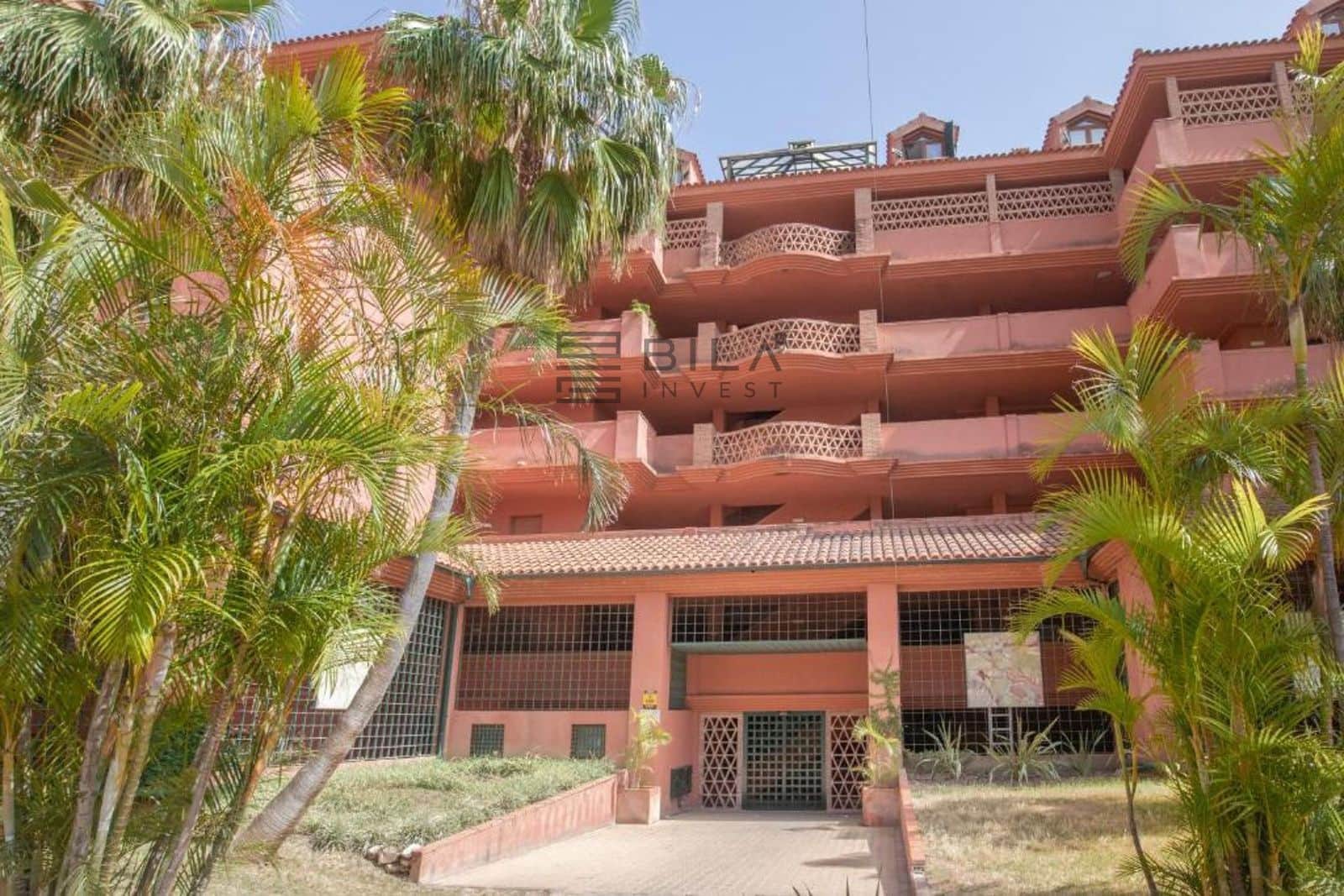3 bedroom Penthouse for sale in Benalmadena with pool - € 898,000 (Ref: 9685966)