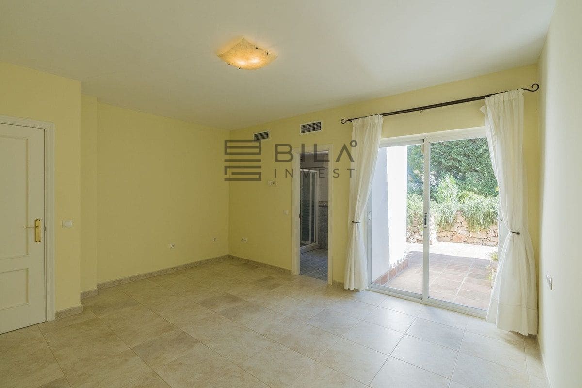 5 sypialnia Willa na sprzedaż w Mijas z basenem garażem - 1 375 000 € (Ref: 9685968)