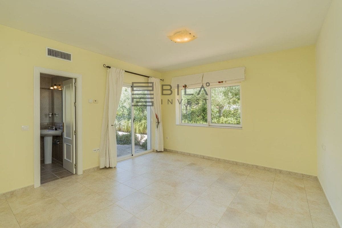 5 sypialnia Willa na sprzedaż w Mijas z basenem garażem - 1 375 000 € (Ref: 9685968)