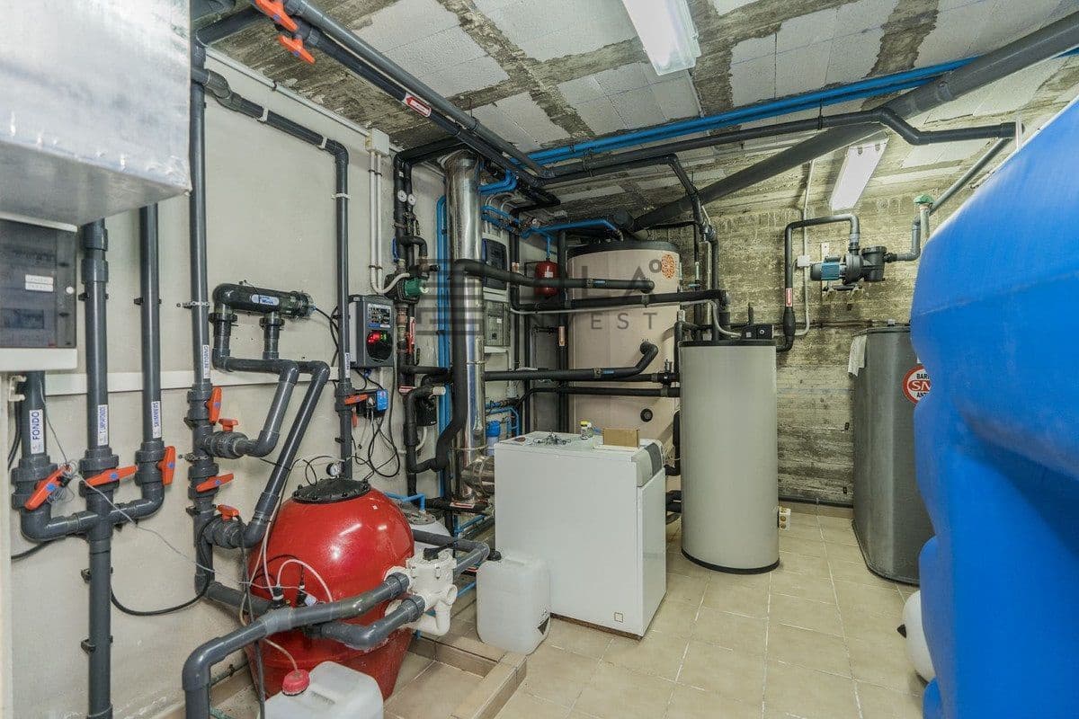 5 sypialnia Willa na sprzedaż w Mijas z basenem garażem - 1 375 000 € (Ref: 9685968)