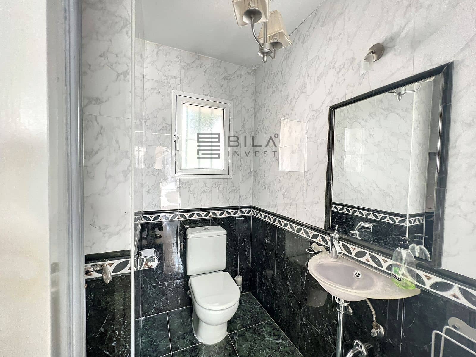 5 bedroom Villa for sale in Mijas with pool garage - € 1,200,000 (Ref: 9694572)