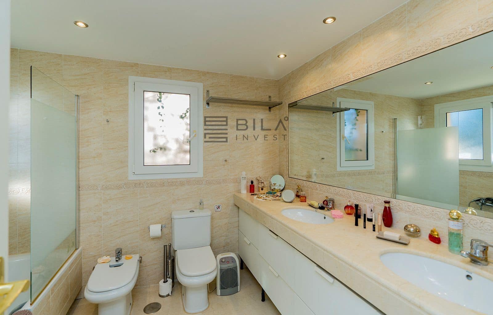 3 slaapkamer Villa te koop in Riviera del Sol met zwembad - € 685.000 (Ref: 9694574)