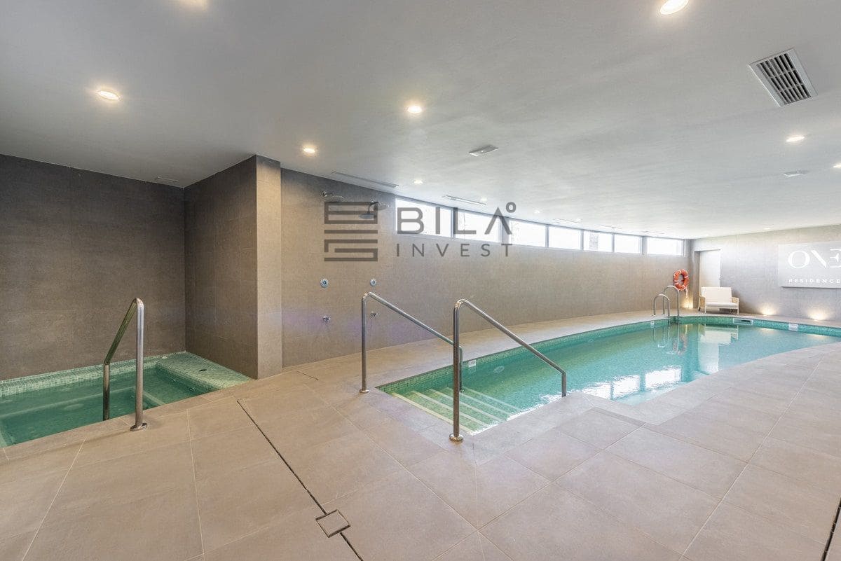 2 Zimmer Penthouse zu verkaufen in La Cala de Mijas mit Pool - 895.000 € (Ref: 9694576)