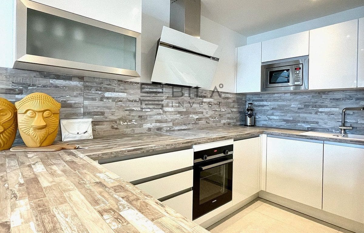 3 bedroom Penthouse for sale in Benalmadena with pool - € 680,000 (Ref: 9694578)