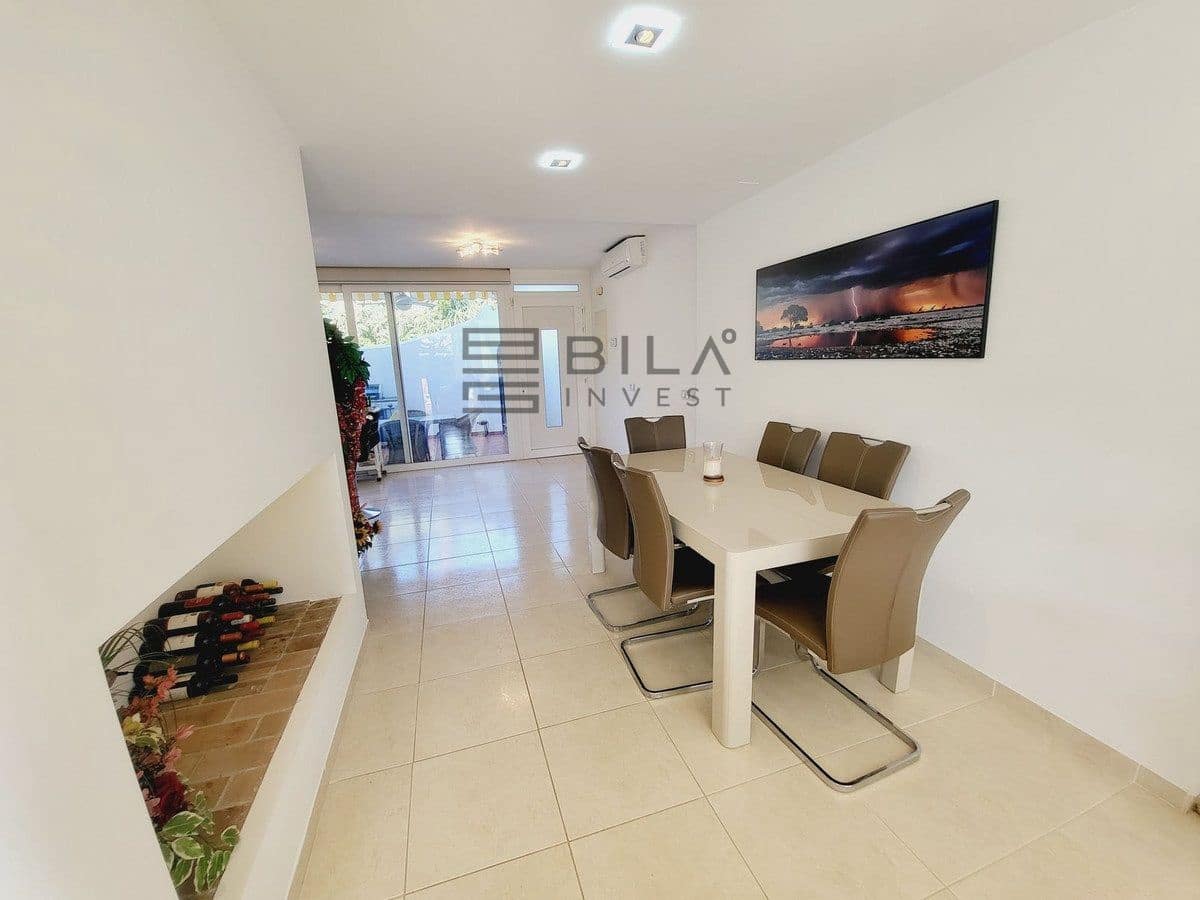 3 sovrum Hus till salu i Miraflores med pool garage - 599 000 € (Ref: 9694579)