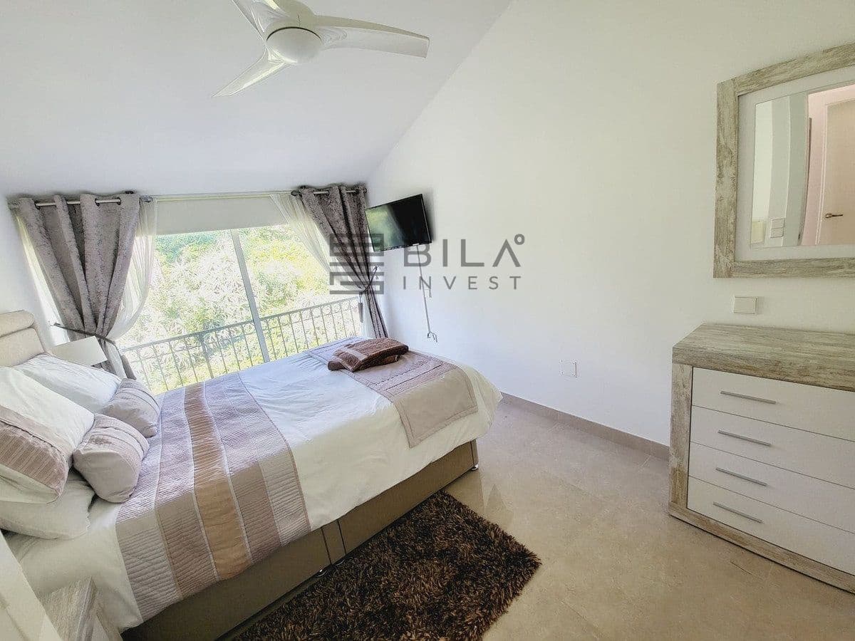 3 sovrum Hus till salu i Miraflores med pool garage - 599 000 € (Ref: 9694579)