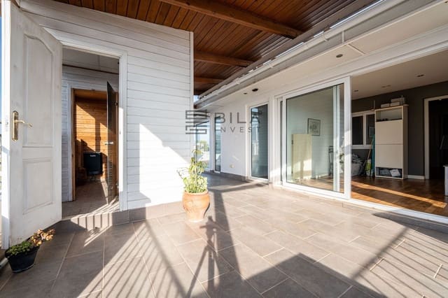 3 quarto Penthouse para venda em Los Boliches , Fuengirola com piscina - 1 250 000 € (Ref: 9694580)