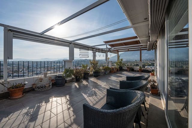 3 quarto Penthouse para venda em Los Boliches , Fuengirola com piscina - 1 250 000 € (Ref: 9694580)