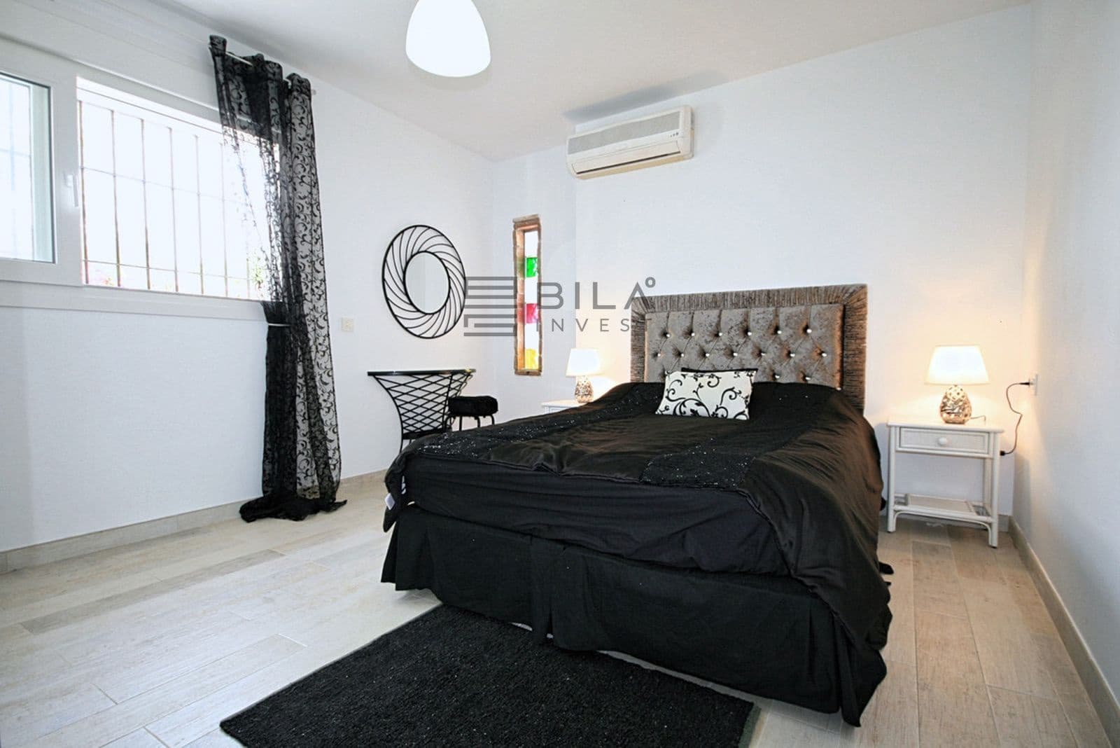 4 bedroom Villa for sale in La Cala de Mijas with pool garage - € 995,000 (Ref: 9714407)