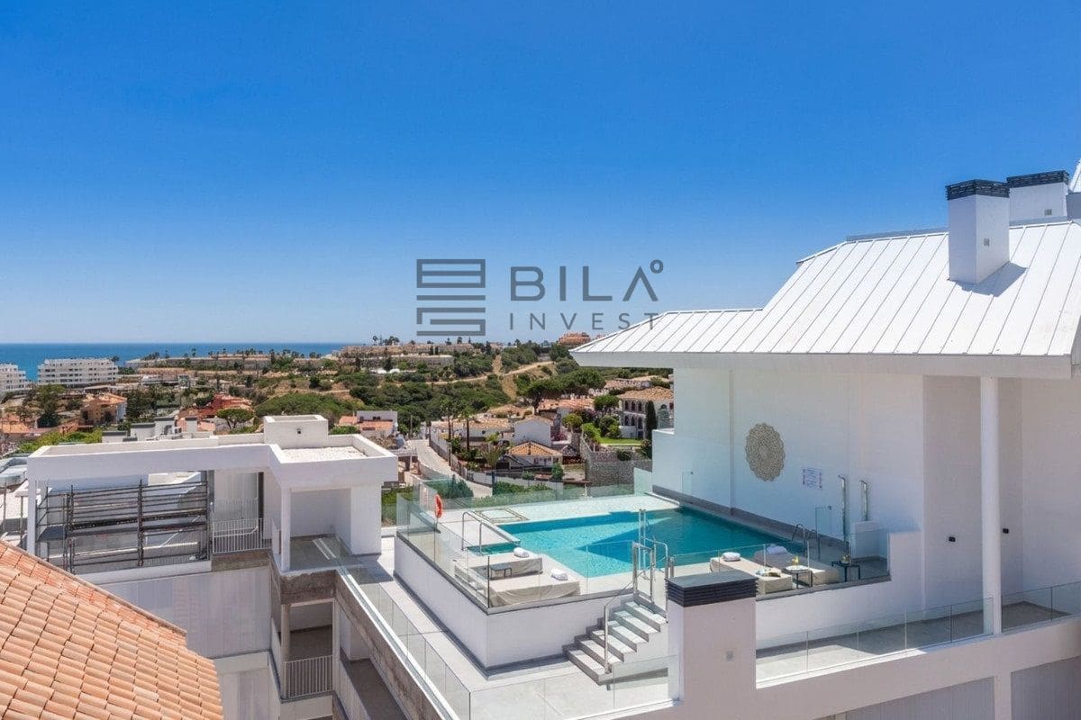 2 quarto Penthouse para venda em Fuengirola com piscina - 379 500 € (Ref: 9714410)