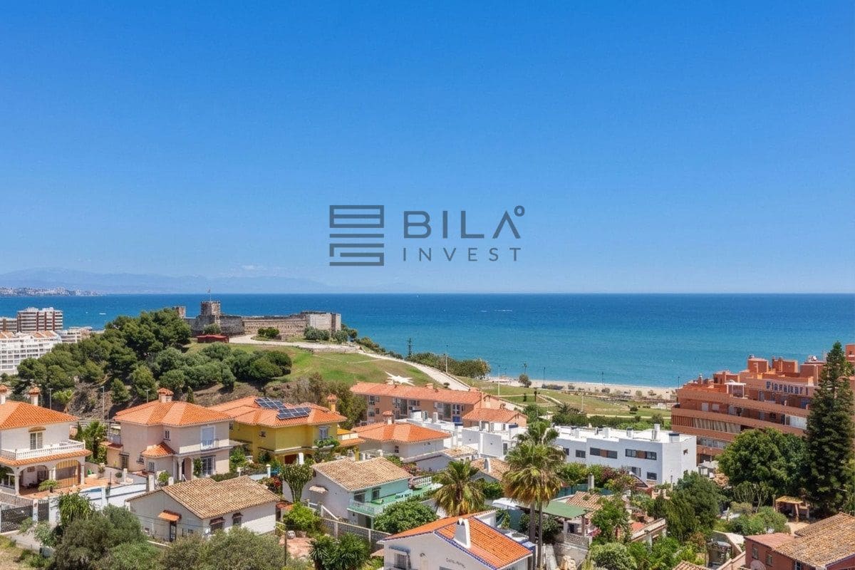 2 quarto Penthouse para venda em Fuengirola com piscina - 379 500 € (Ref: 9714410)