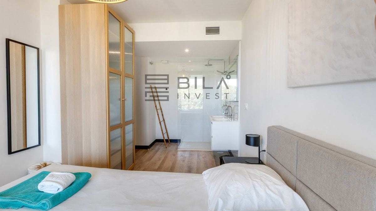 3 bedroom Flat for sale in Mijas Costa with pool garage - € 449,000 (Ref: 9714412)